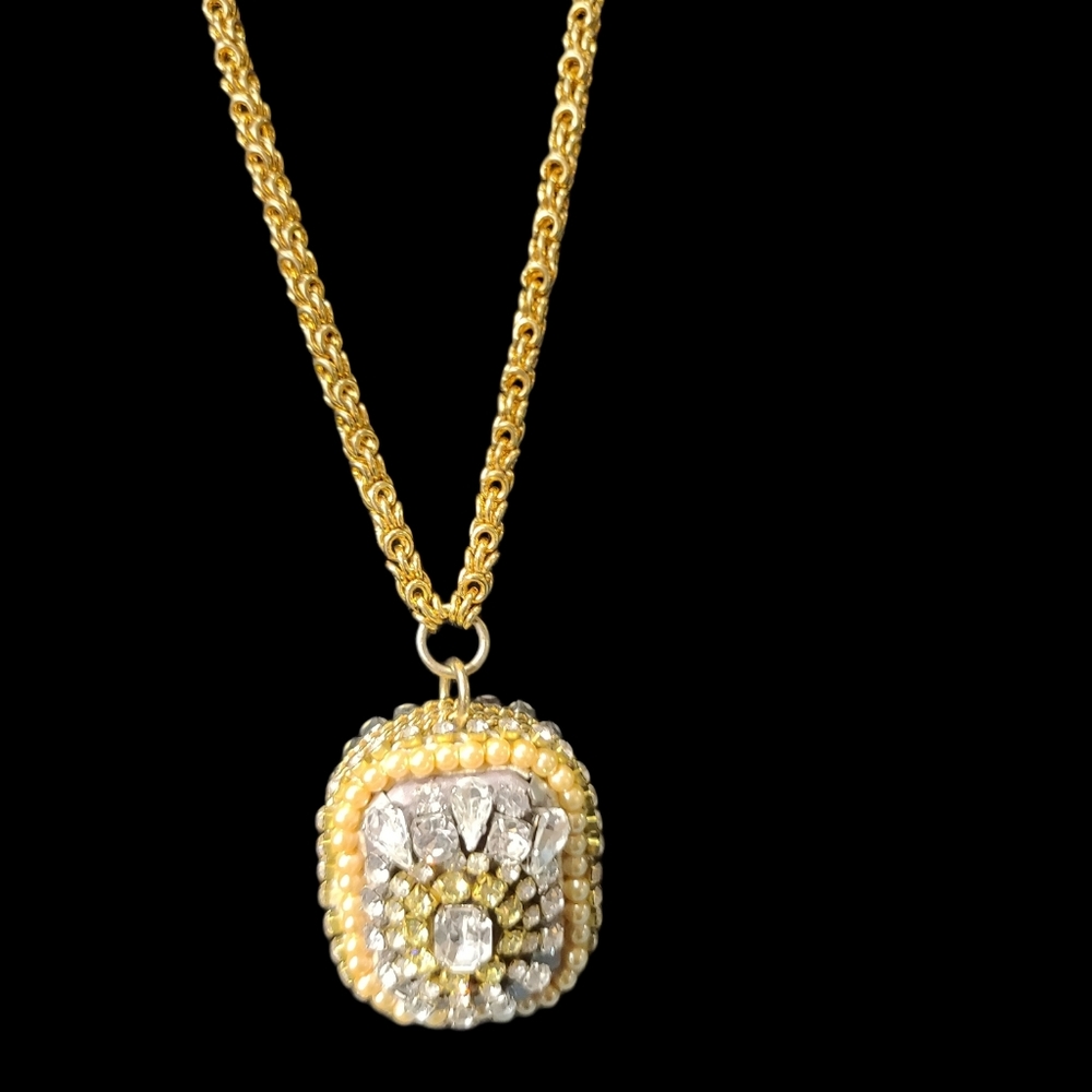 Rada necklace super long 36 inches